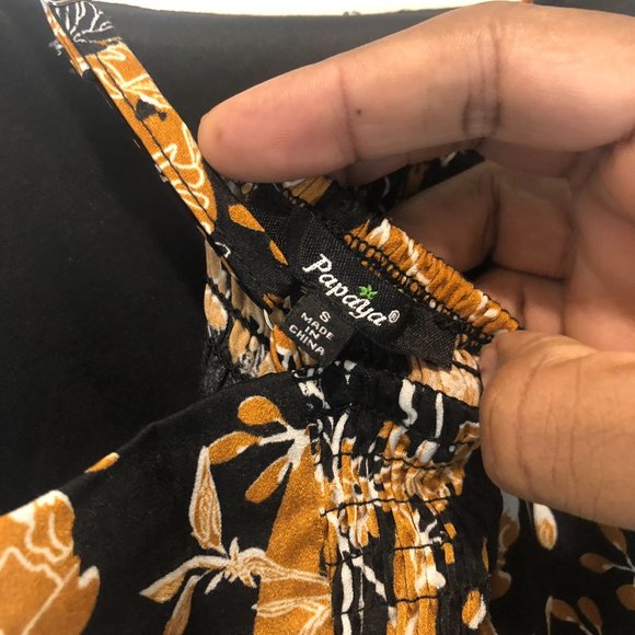 Papaya Black and Gold Floral Summer Dress Size Small - Picture 5 of 9